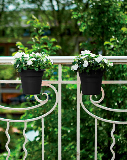 green-basics-hanger-small1