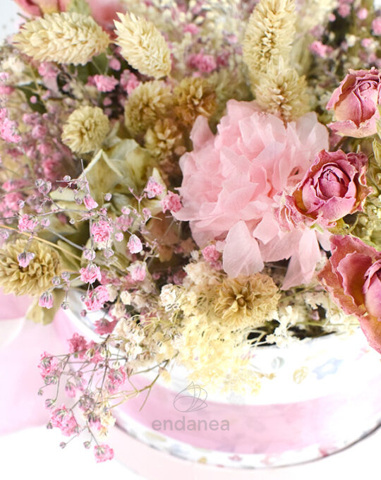 sombrerera-de-flor-seca-rosa-para-nacimiento-regalo