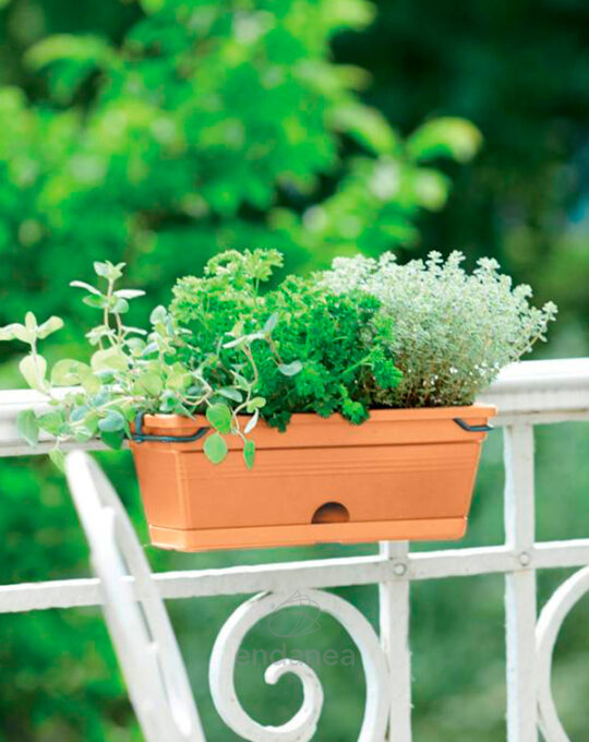 jardinera-elho-green-basics-trough-allin1-mild-terra-exterior