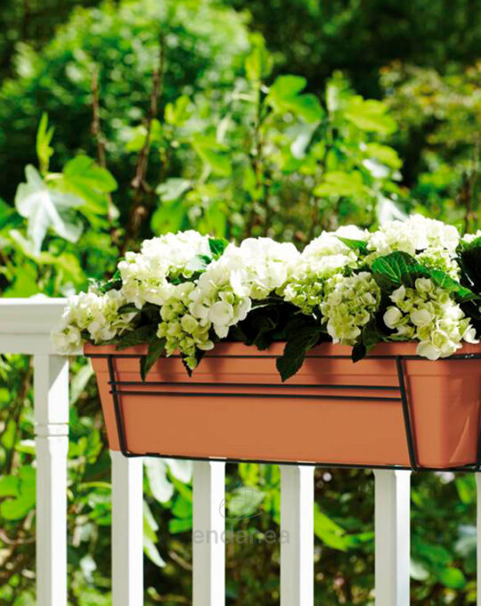 jardinera-elho-green-basics-trough-mild-terra-exterior