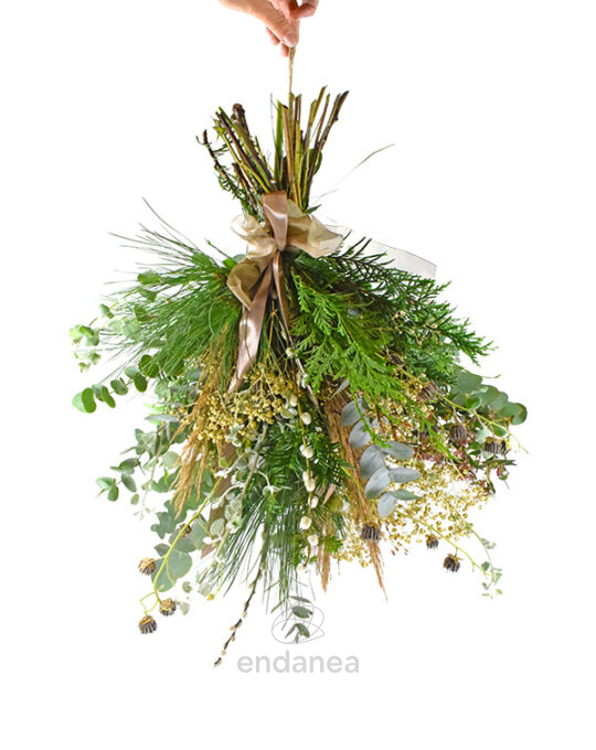 ramo-de-flores-frescas-para-colgar-decoracion