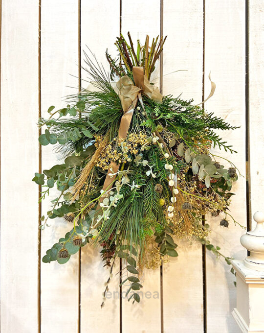 ramo-de-flores-frescas-para-colgar-decoracion-navidad